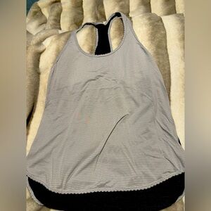 Lululemon scalloped edge racer back  tank top NWOT